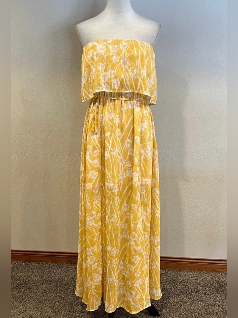 Aakaa dress (size SML)